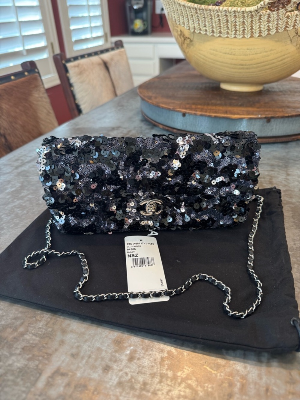 CHANEL Black Sequin Flap Chain Clutch